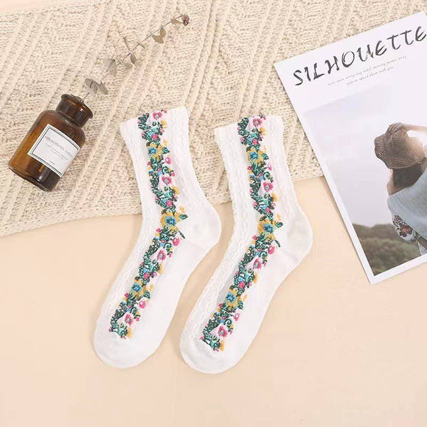 Floral Knit Vintage Casual Socks | White